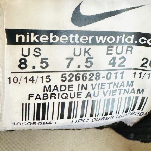 Nike Shoes Mens 8.5 Black Gray Flyknit Racer Volt Running Sneakers Comfort - Picture 10 of 11